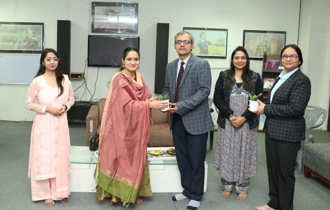 SRMU Extra Curriculars photo 1